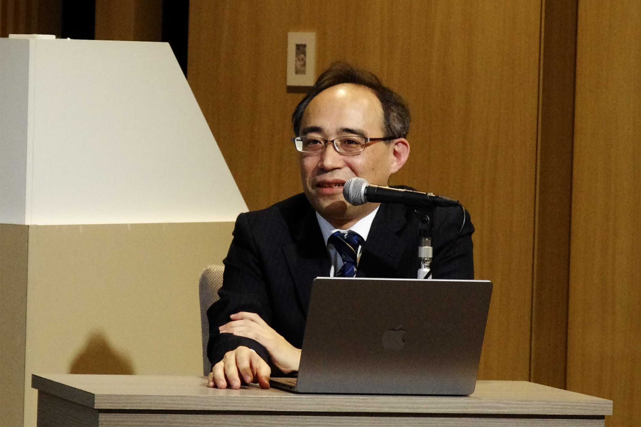 山本 玲